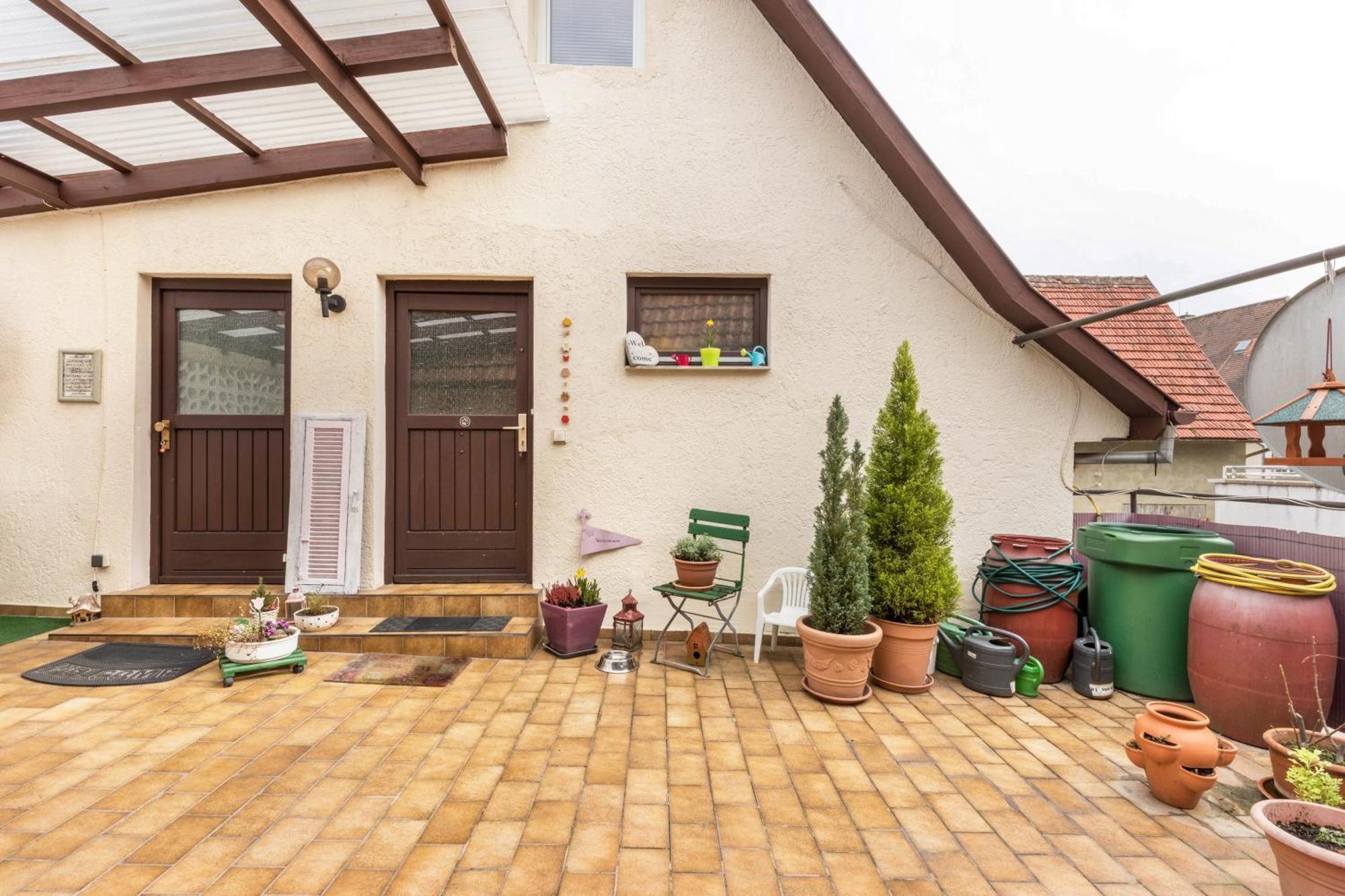 Ferienwohnung Sila Weinstadt Exterior foto