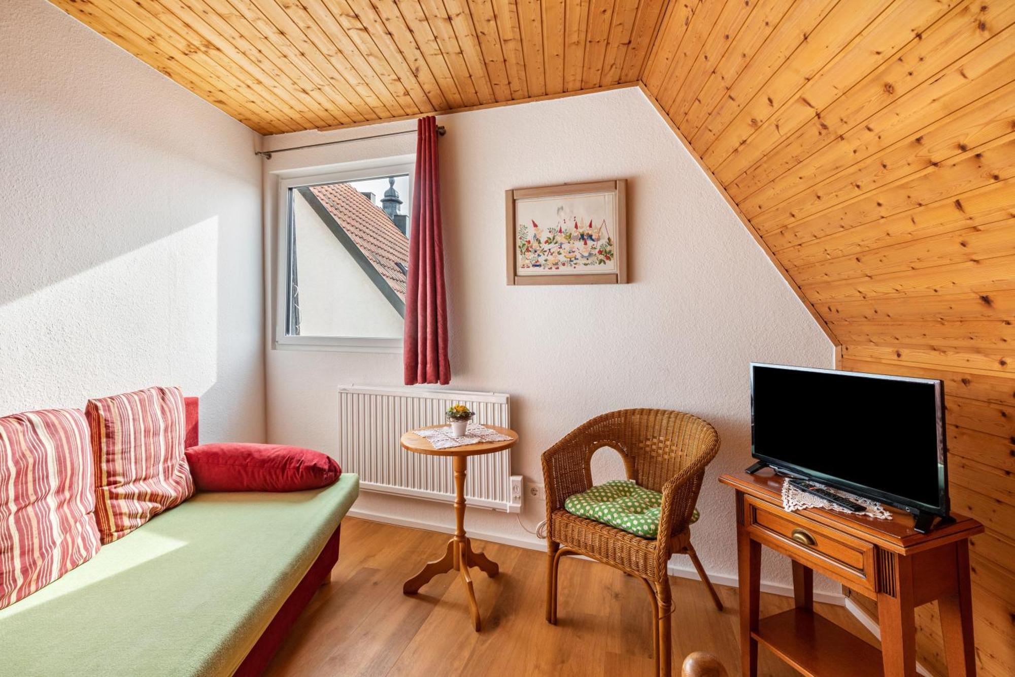 Ferienwohnung Sila Weinstadt Exterior foto