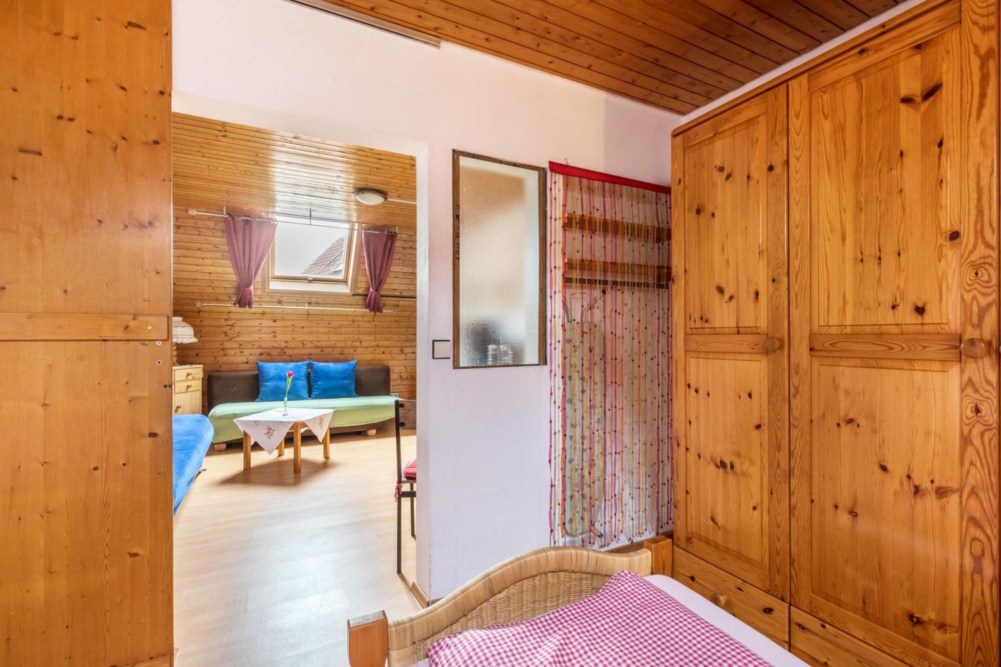 Ferienwohnung Sila Weinstadt Exterior foto